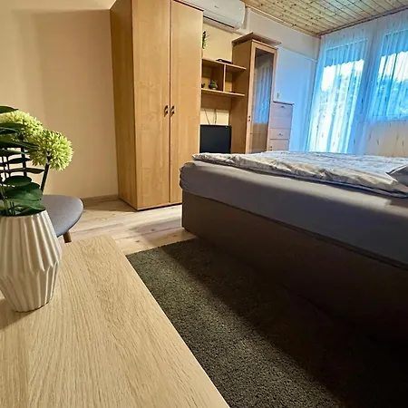 شقة Haus Borbely Balatonföldvár